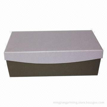 Box Packing with Different Colors, Sizes Available